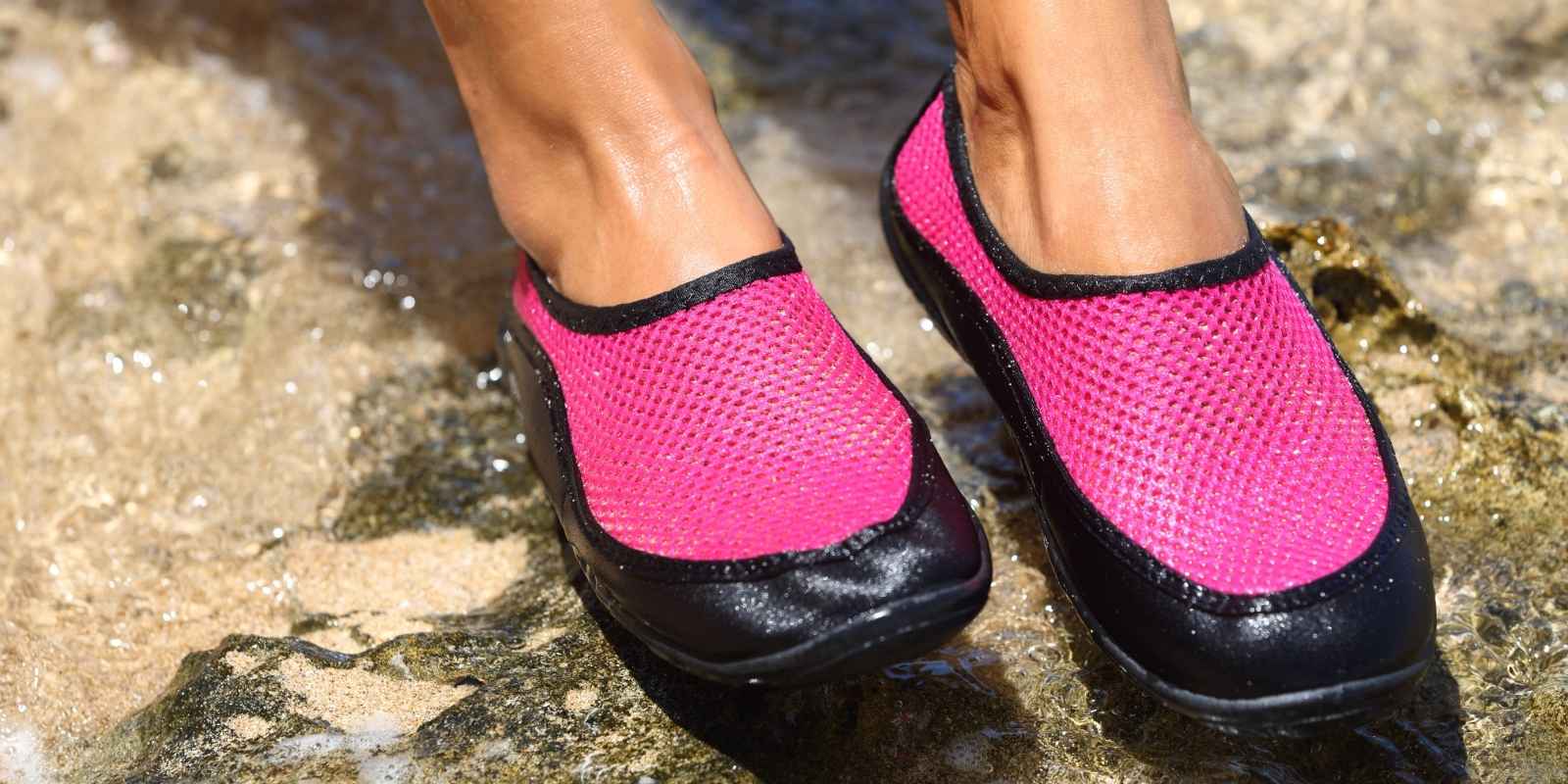 Calzado acuático: Clave para prevenir cortes e infecciones en la pileta y en la playa